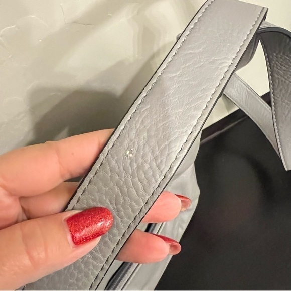 Juicy Couture Rosa vegan leather saddle bag/Crossbody adjustable strap10”x11” - Picture 15 of 15